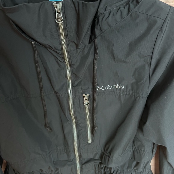 Col;umbia women's softshell jacket size XS nylon outdoors rain wind black hooded - Picture 2 of 6